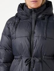 Damska Kurtka Zimowa Pikowana Mustang Heidi Mid Puffer Ebony 1012753 4086