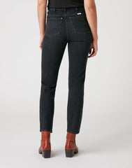 DAMSKIE SPODNIE JEANSOWE WRANGLER WILD WEST NIGHT FEVER W2H2KO96B 112128614