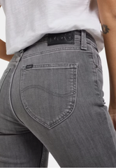 Damskie Spodnie Lee Marion Straight Aged Silver 112363542