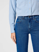 DAMSKIE SPODNIE WRANGLER STRAIGHT GENUINE WEAR 112362631