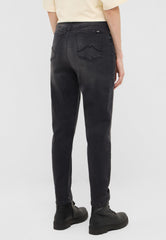 Damskie Spodnie jeansowe Mustang Style Charlotte Tapered Denim Black 1018200 4000 801