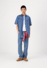 MĘSKA KOSZULA JEANSOWA WRANGLER SS WESTERN SHIRT COOL MEDIUM 112362372