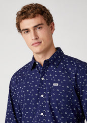 MĘSKA KOSZULA MATERIAŁOWA WRANGLER LS 1PKT SHIRT INDIGO W5D0N4452 112130102