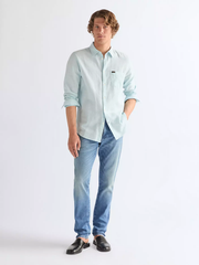 MĘSKIE KOSZULA WRANGLER 1 PKT SHIRT FORGET ME NOT 112378039