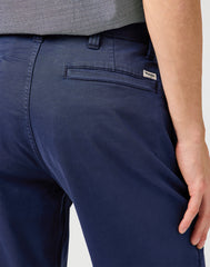 MESKIE SPODENKI WRANGLER CHINO SHORT NAVY 112362348