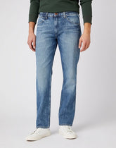 MĘSKIE SPODNIE JEANSOWE WRANGLER GREENSBORO STONE EROSION W15QSF667 112141198
