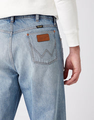 MĘSKIE SPODNIE JEANSOWE WRANGLER REDDING DUST UP BLUE W16XY1383 112141205