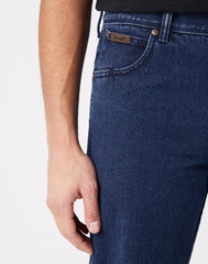 MĘSKIE SPODNIE JEANSOWE WRANGLER TEXAS COALBLUE STONE W121YN29H 112144746