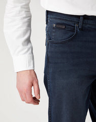 MĘSKIE SPODNIE JEANSOWE WRANGLER TEXAS SLIM BRUISED RIVER W12SLT364 112141158