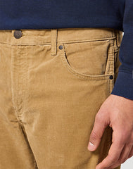MĘSKIE SPODNIE SZTRUKSOWE WRANGLER GREENSBORO TIGERS EYE 11235740