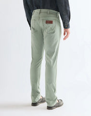 MĘSKIE SPODNIE WRANGLER GREENSBORO AGAVE GREEN 112378469