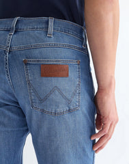MESKIE SPODNIE WRANGLER LARSTON HERITAGE HAZE 112362457
