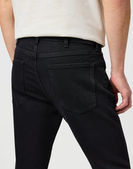 MESKIE SPODNIE WRANGLER REGULAR BLACK RINSE 112125980