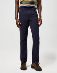 Męskie Spodnie Wrangler Regular Chino Dark Navy 112371030