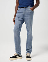 Męskie Spodnie Wrangler River Grey Light 112373002