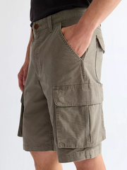 MĘSKIE SZORTY MATERIAŁOWE WRANGLER CARGO SHORTS DUSTY OLIVE 112377865