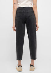Mustang Charlotte Tapered Damskie Spodnie Jeansowe Jeansy Dżinsy Denim Black 1015572 4000 841