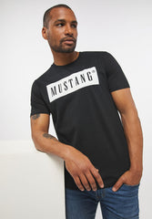 Mustang Style Alex C Logo Tee Męski T-Shirt Koszulka Nadruk Black 1013223 4142