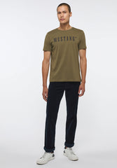 MUSTANG Style Alex C LOGO Tee MĘSKI T-SHIRT KOSZULKA NADRUK LOGO BURNT OLIVE 1013221 6358