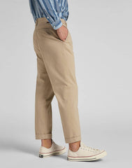 SPODNIE MĘSKIE LEE TAPERED CHINO SERVICE SAND L70RLD10 112118722