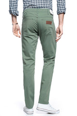 Spodnie Męskie Wrangler Larston Wreath Green W18SF3G29 112127477