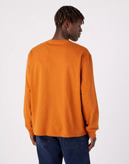 Wrangler Chest Logo Tee Męski Longsleeve Koszulka Z Długim Rękawem Nutmeg Brown W7BKEEH02 112321458