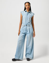 Damski Kombinezon Jeansowy Wrangler Trouser Jumpsuit Pale Blue Wash 112362713