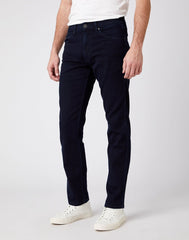 WRANGLER GREENSBORO MĘSKIE SPODNIE JEANSOWE BLACK BACK W15QQC77D 112127042