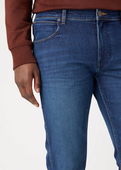 Spodnie Jeansowe Męskie Wrangler Greensboro Green Fuzz W15QMQ350