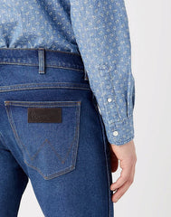 Męskie Spodnie Wrangler Larston Jeansowe Special W18SU829E 112320054