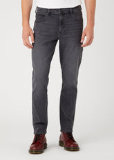 Męskie Spodnie Jeansowe Wrangler Larston Blackout W18S29Z79 112330748