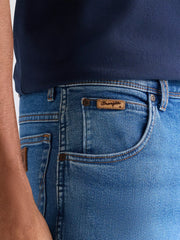 WRANGLER MĘSKIE SPODNIE JEANSOWE WRANGLER TEXAS SLIM RIDGE WASH 112358218