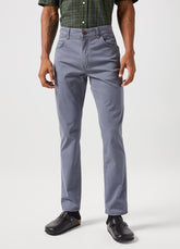 Męskie Spodnie Materiałowe Wrangler Larston Turbulence 112351260 W18S017990