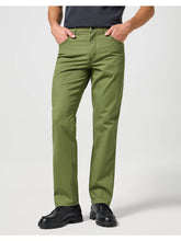 Wrangler Męskie Spodnie Materiałowe Texas Dusty Olive 112358215 W121018011