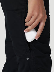 Spodnie Materiałowe Damskie Wrangler Reinforced Softshell Black WC2GAW100 112324386