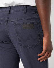 Wrangler Texas Męskie Spodnie Materiałowe Dark Navy W121DRXAE 112337507