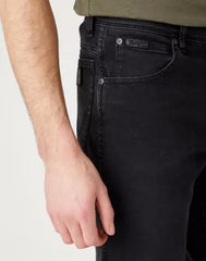 Wrangler Spodnie Męskie Texas Slim Black Crow W12SHP363