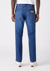 Męskie Spodnie Jeansowe Wrangler Texas Taper Last Kiss W12T8626P 112320030