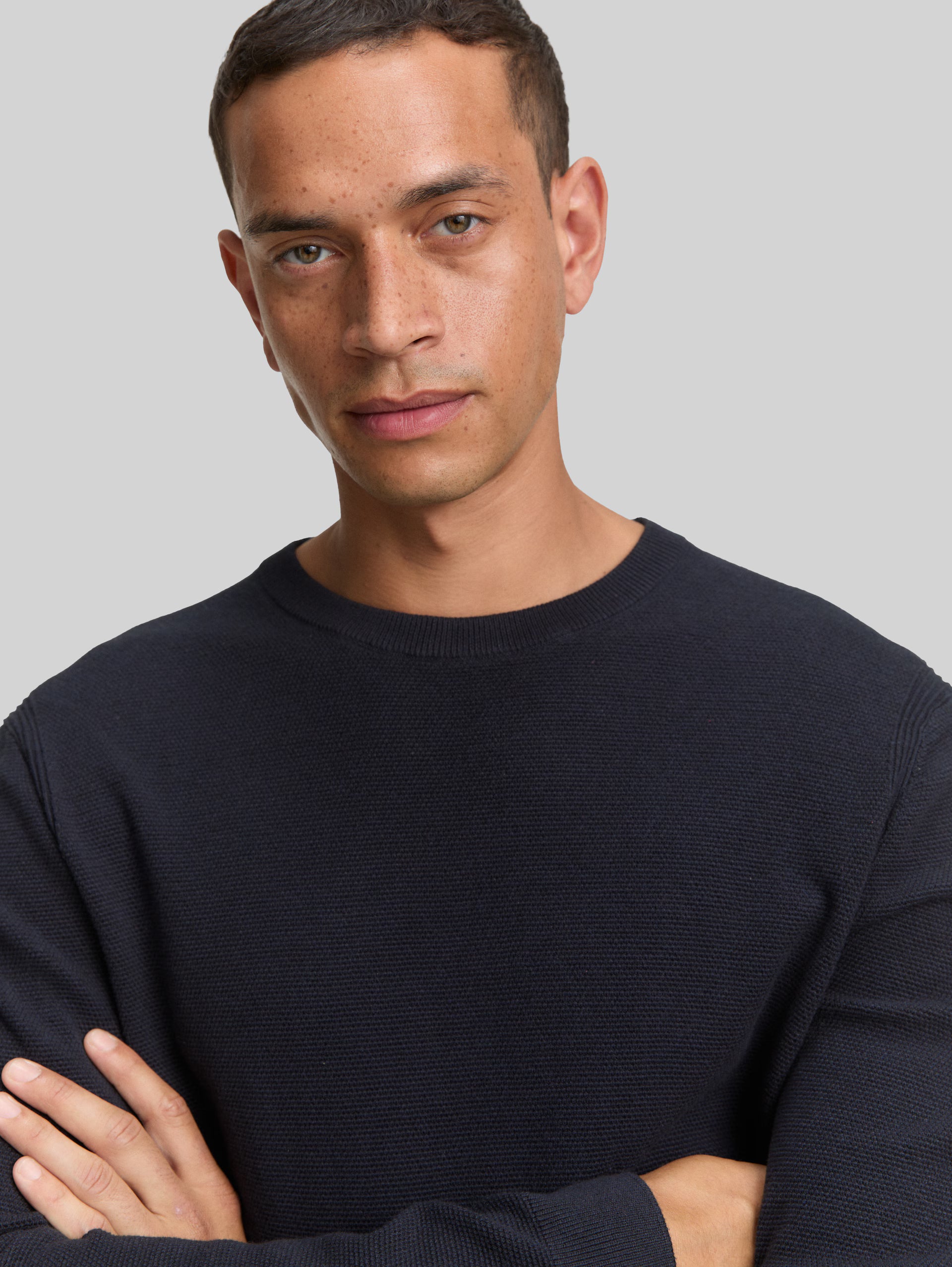 Męski Sweter Tom Tailor Structured Crewneck Knit Knitted Navy Melange 1047570 13160