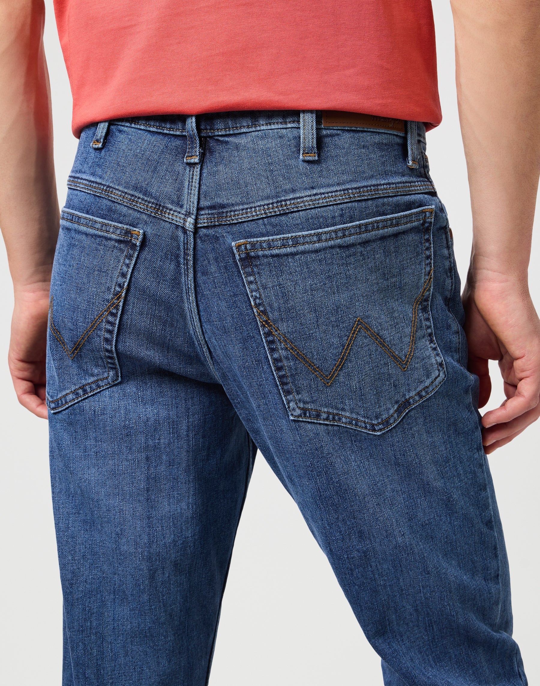Męskie Spodnie Jeansowe Wrangler Straight Mid Stone 112126011