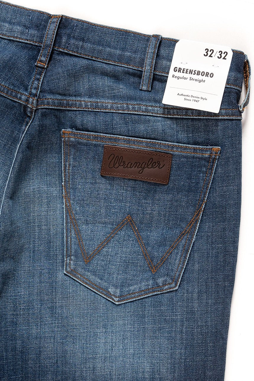 WRANGLER SPODNIE MĘSKIE GREENSBORO GREEN DUST W15QTG75E