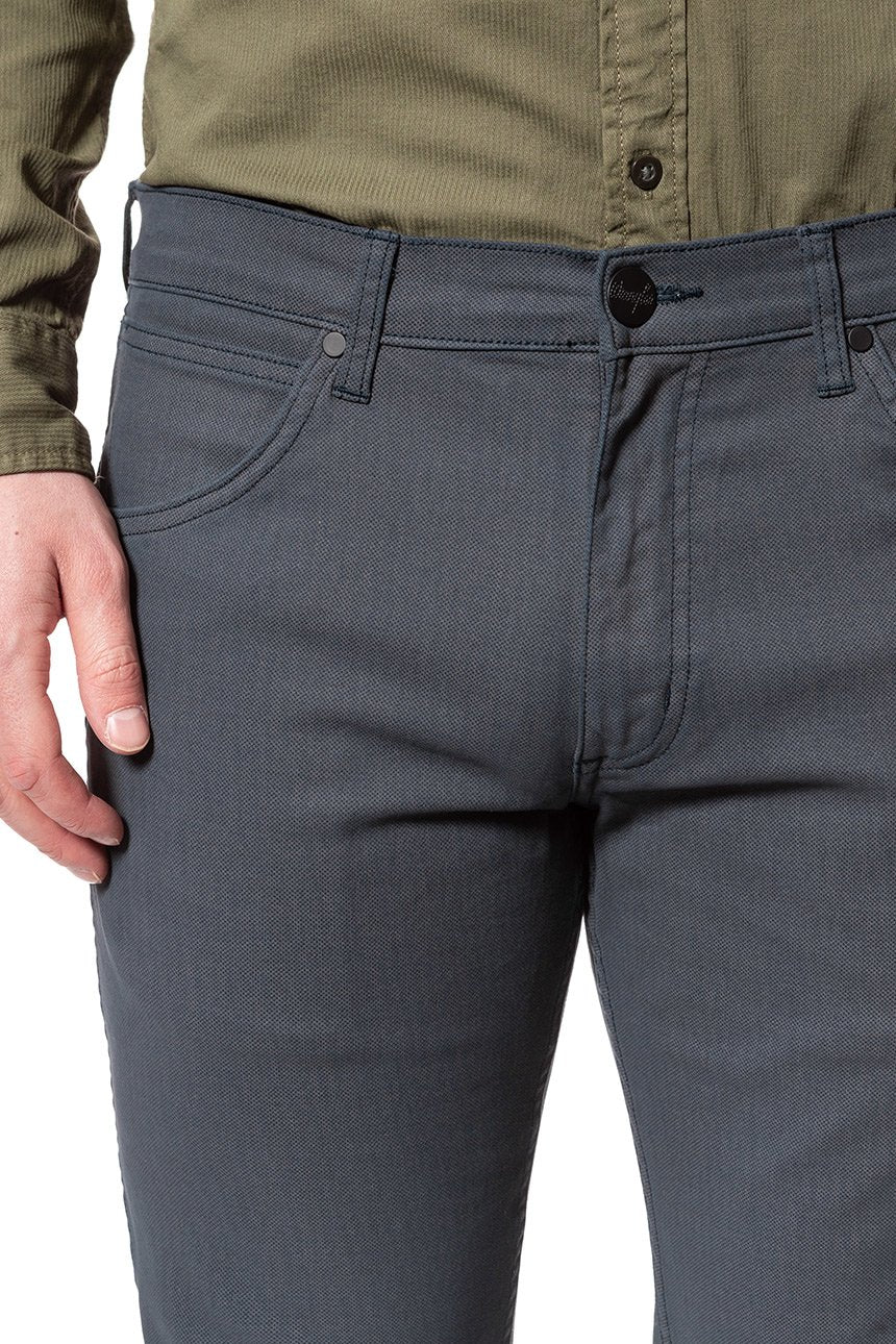 WRANGLER SPODNIE MĘSKIE GREENSBORO NAVY GREY W15Q12134