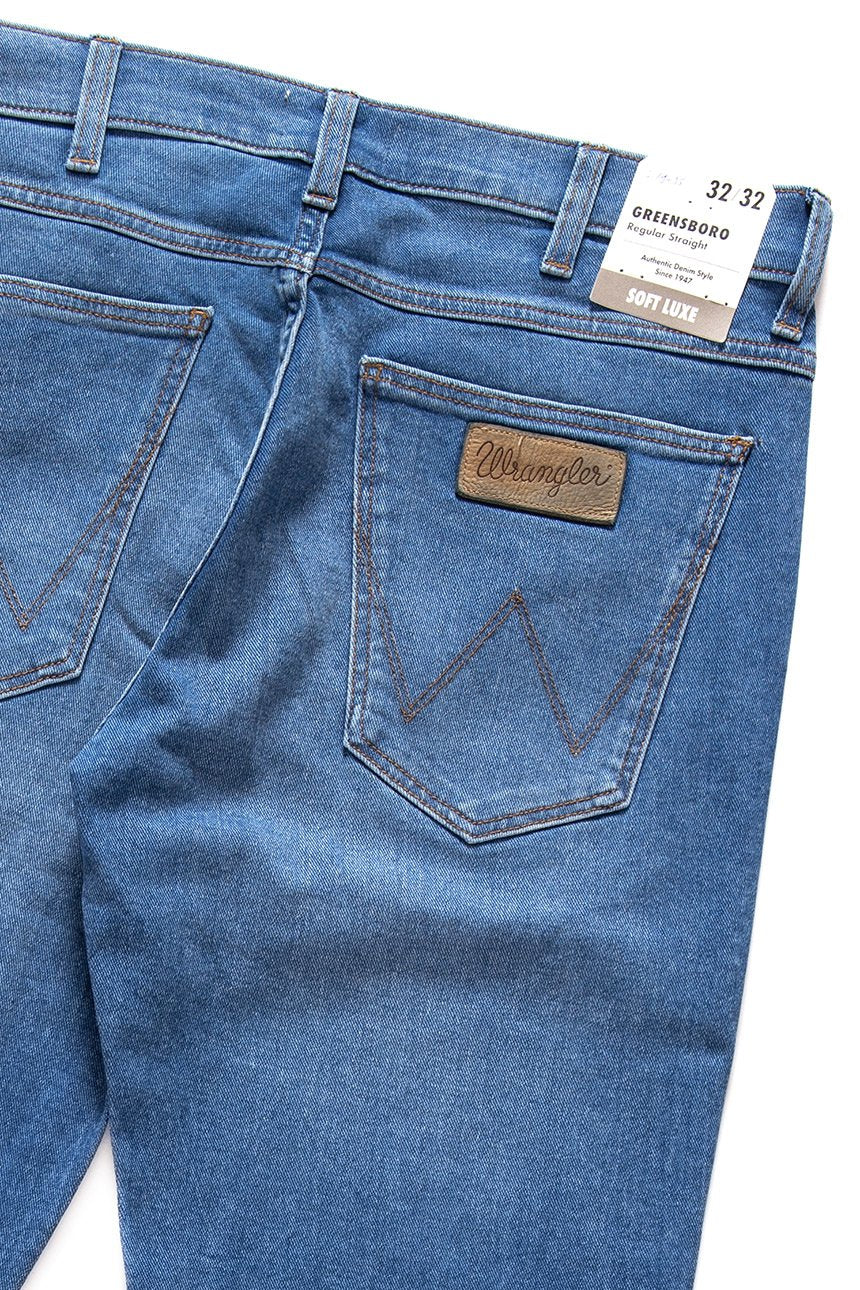 WRANGLER SPODNIE MĘSKIE GREENSBORO STARBURST W15QTU27V