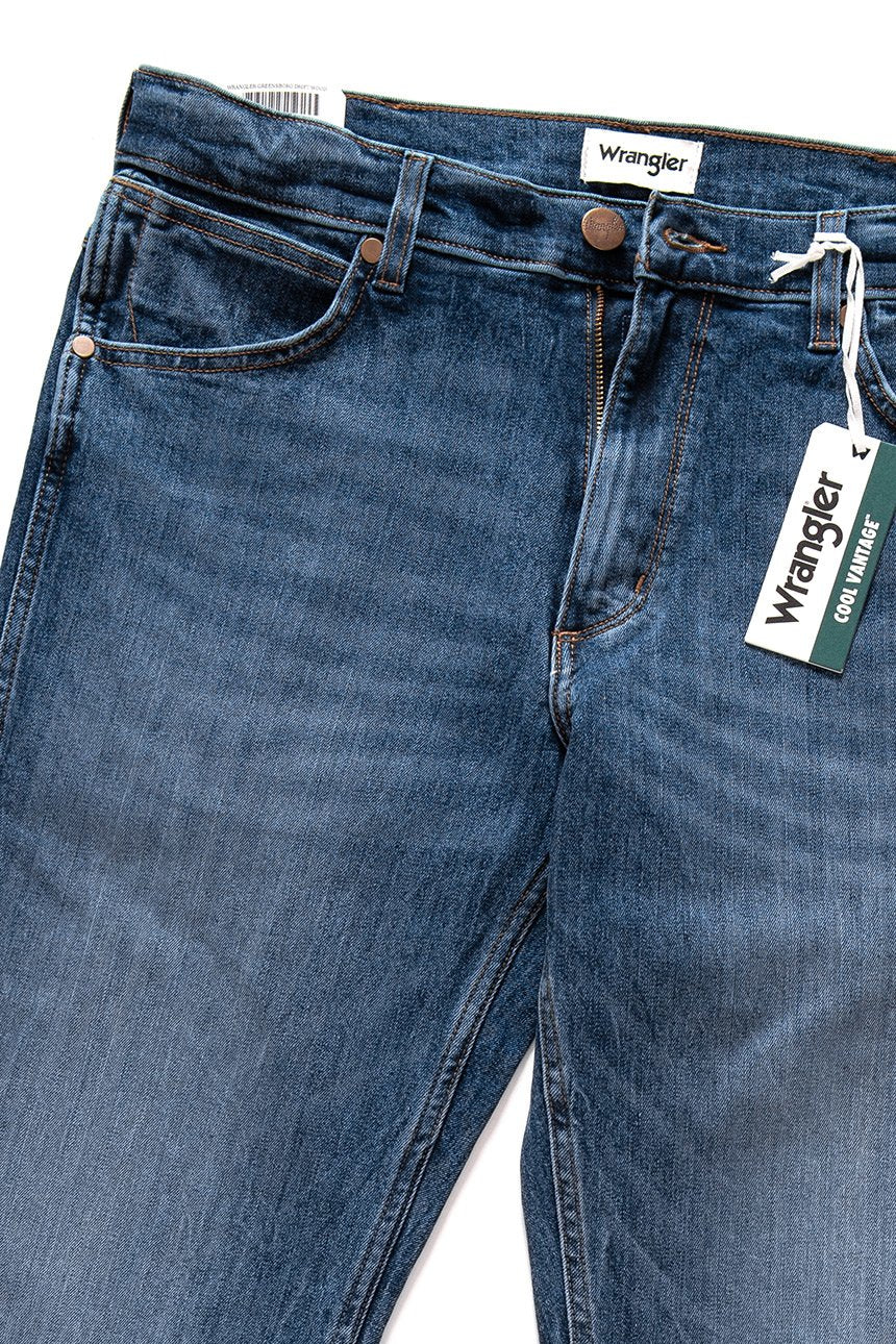 WRANGLER SPODNIE MĘSKIE GREENSBORO DRIFT WOOD W15QQF26Z