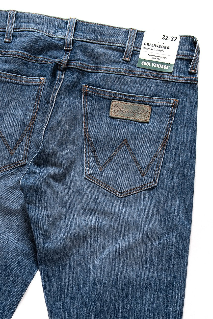 WRANGLER SPODNIE MĘSKIE GREENSBORO DRIFT WOOD W15QQF26Z