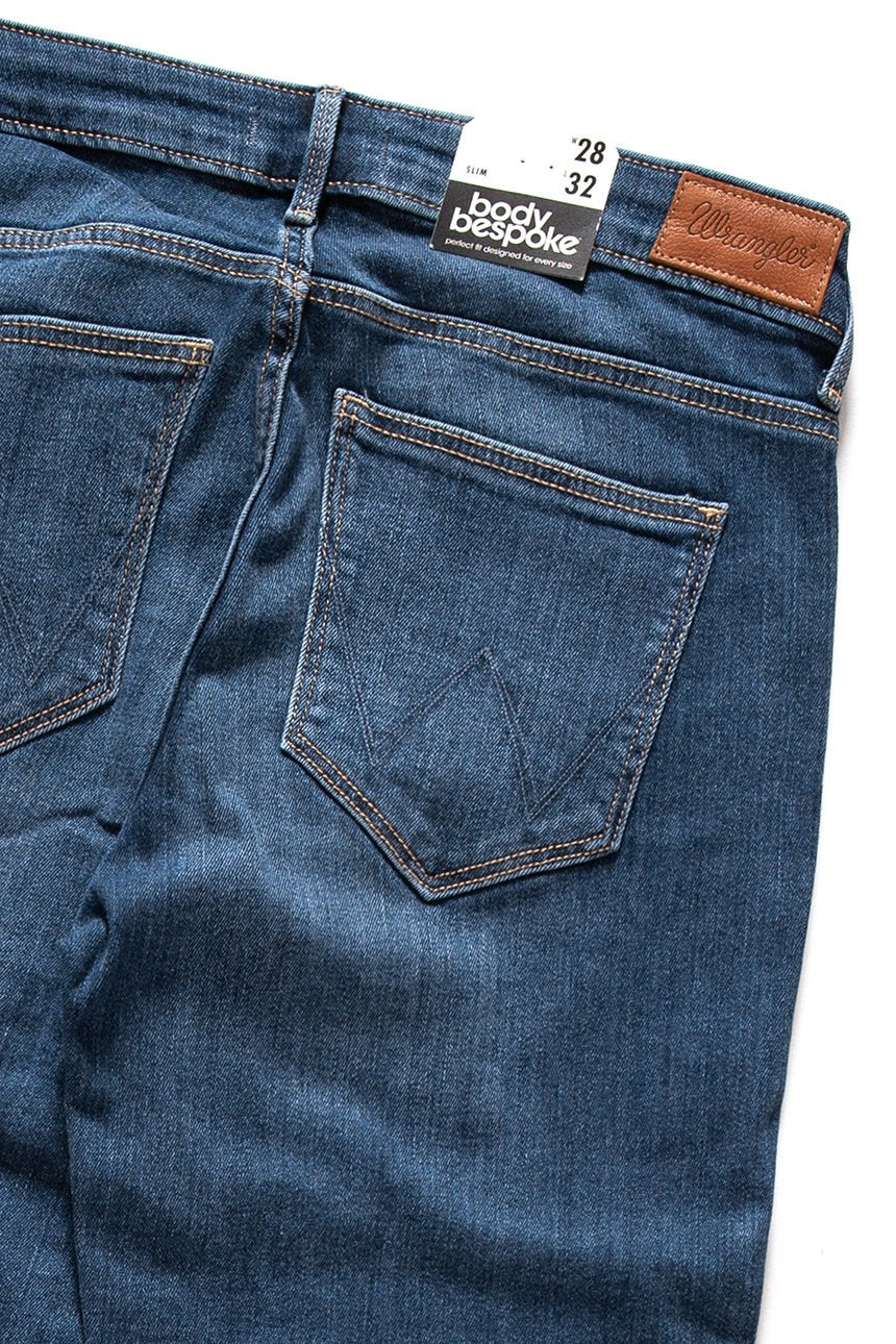 WRANGLER SLIM AUTHENTIC BLUE W28LX785U
