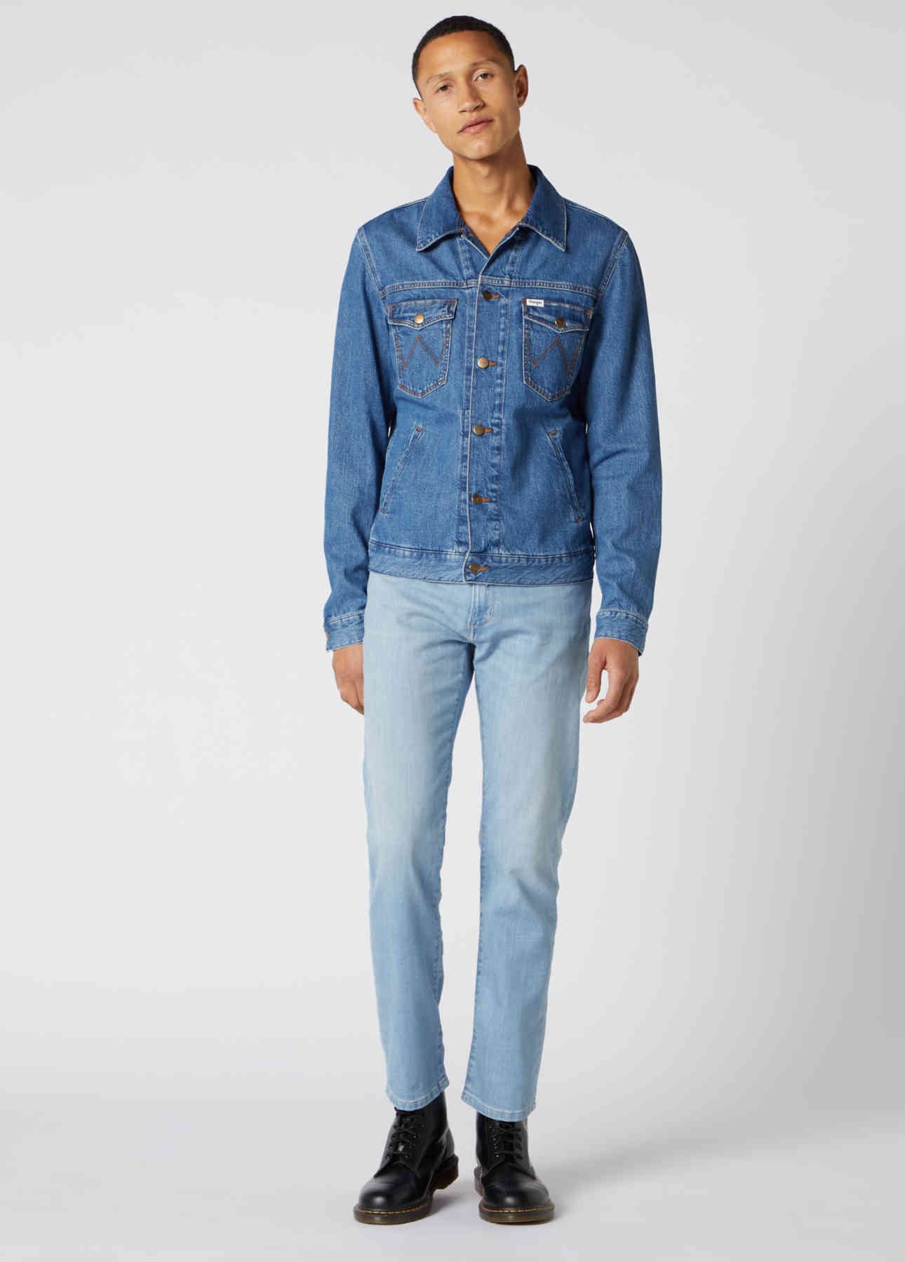 WRANGLER REGULAR JACKET MĘSKA KURTKA JEANSOWA BORA BLUE W443Q318F