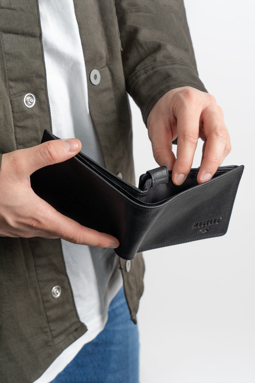 Męski Skórzany Portfel Czarny Premium Mustang Denimo High Wallet