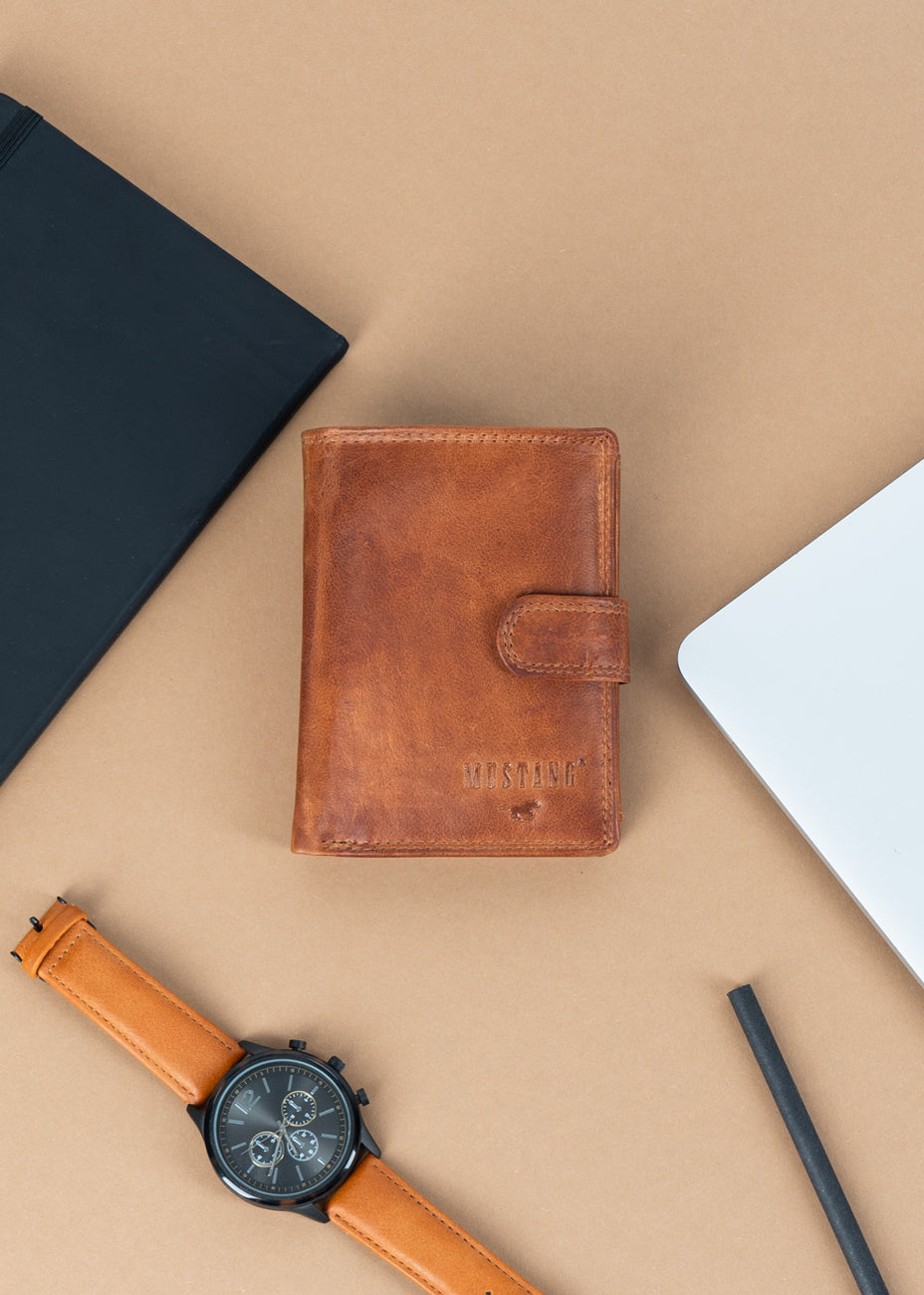 Męski Skórzany Portfel Mustang Denimo High Wallet Side Opening With Button