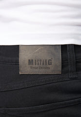 Męskie Spodnie Jeansowe Mustang Tramper Tapered Denim Black 1005088 4000 800